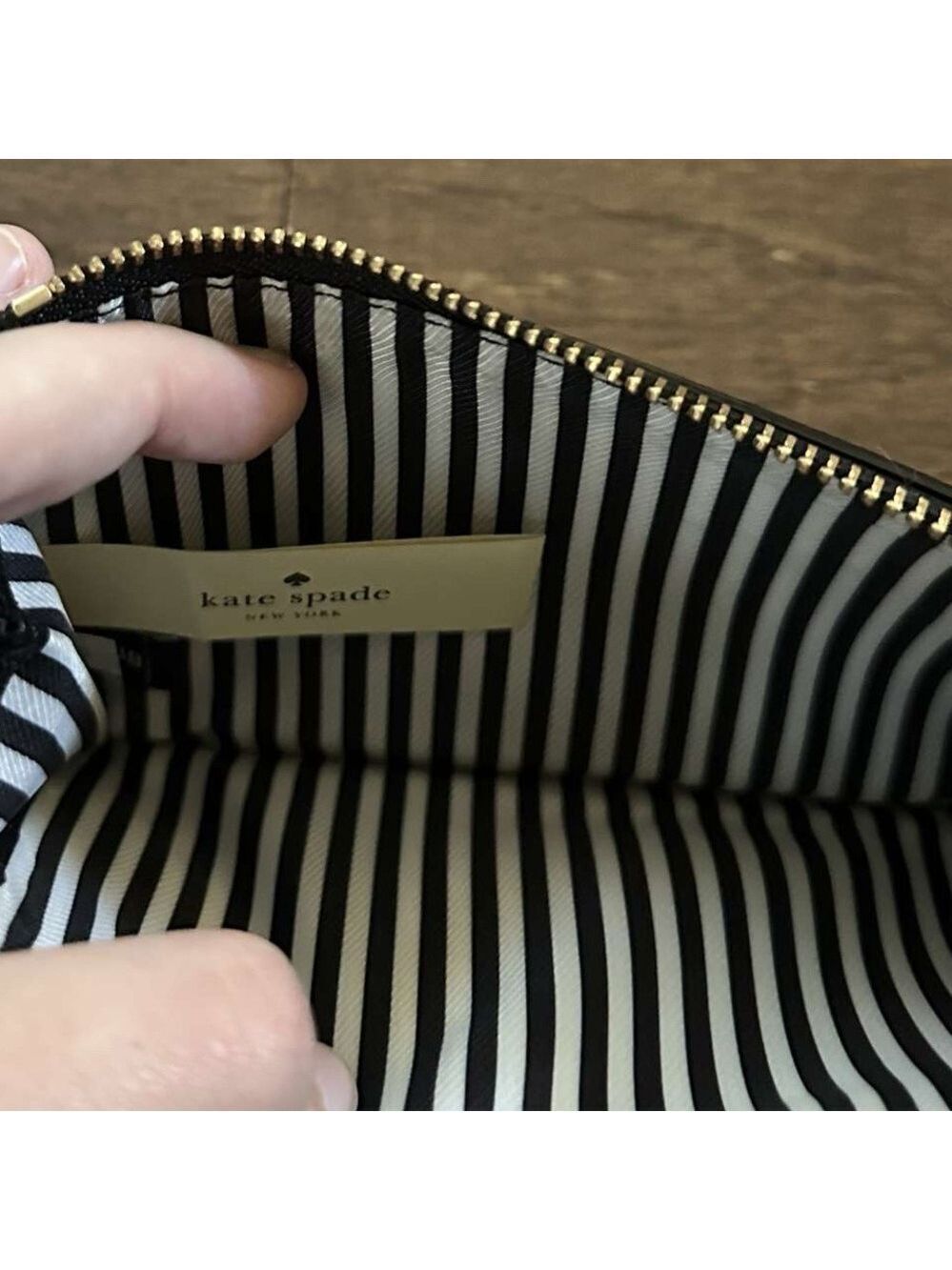 Kate Spade Black Leather Wristlet/wallet-EUC - Picture 8 of 11
